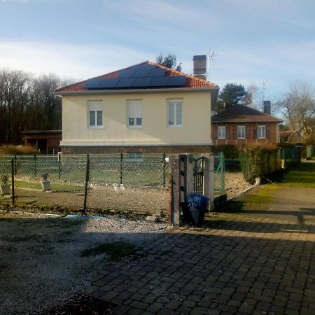 La maison écologique Batilly  Exterior foto